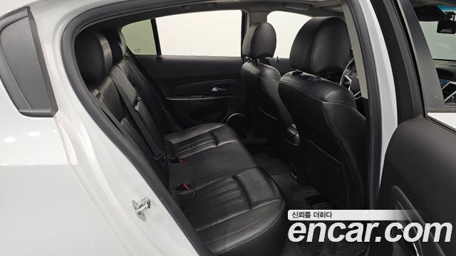 Chevrolet Cruze 5 1.8 LT+ 2012 — фото 12