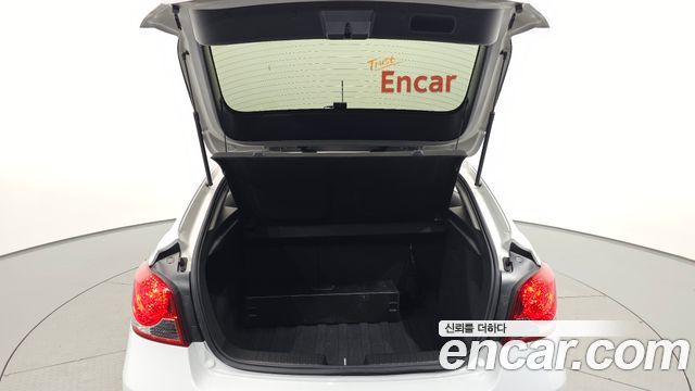 Chevrolet Cruze 5 1.8 LT+ 2012 — фото 20