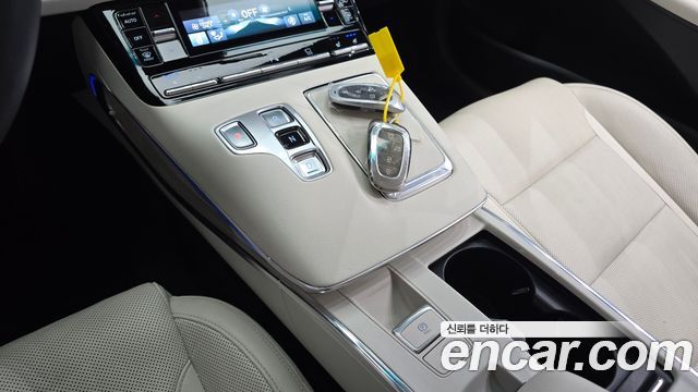 Hyundai Grandeur Hybrid (IG) Le Blanc 2023 — фото 9
