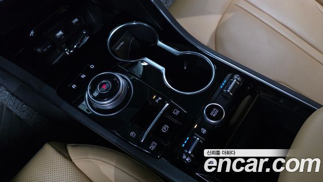 Kia K5 (III) 2.0 Prestige 2023 — фото 9