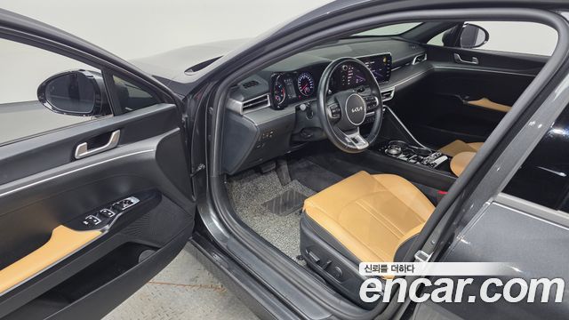 Kia K5 (III) 2.0 Prestige 2023 — фото 10