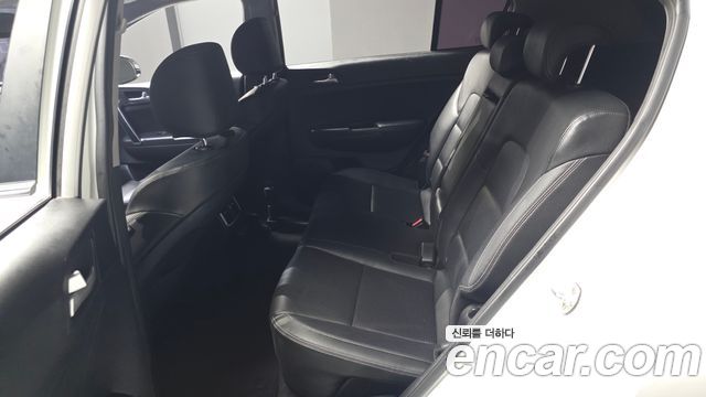 Kia Sportage (IV) Diesel 2WD Prestige 2016 — фото 11