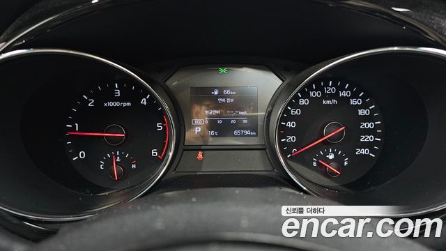 Kia Carnival 9-Seater Prstige 2019 — фото 8