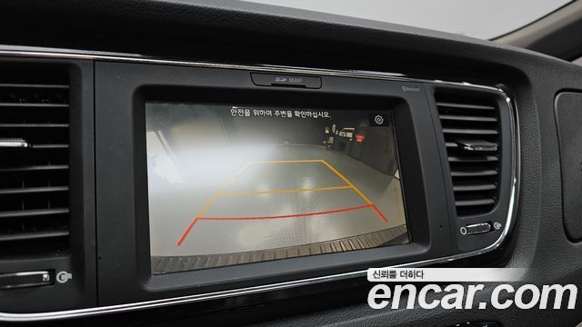 Kia Carnival 9-Seater Prstige 2019 — фото 15