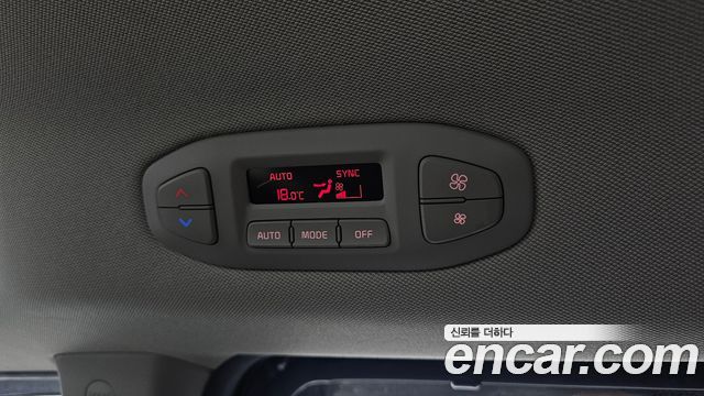 Kia Carnival 9-Seater Prstige 2019 — фото 29