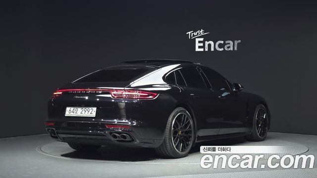 Porsche Panamera (971) 3.0 AWD 2019 — фото 2