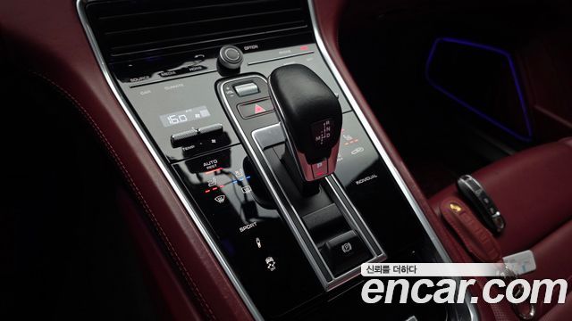 Porsche Panamera (971) 3.0 AWD 2019 — фото 9
