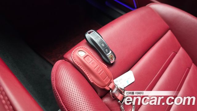 Porsche Panamera (971) 3.0 AWD 2019 — фото 22