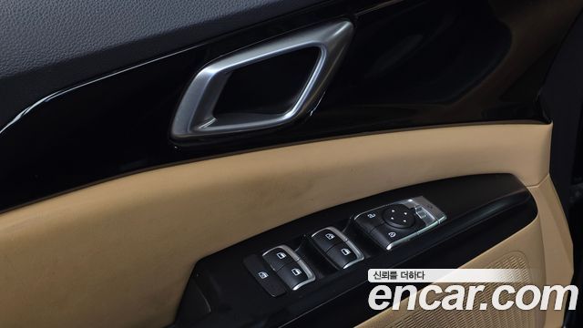 Kia Carnival (IV) Diesel 9-Seater Prestige 2023 — фото 27