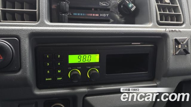 Chevrolet Damas 2-Seater Panel-Van Super 2015 — фото 17