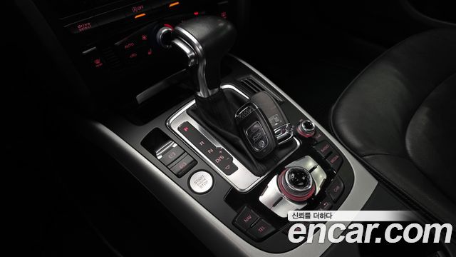 Audi A4 30 TDI Dynamic B8 2015 — фото 9