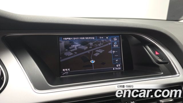 Audi A4 30 TDI Dynamic B8 2015 — фото 15