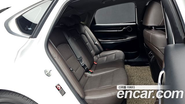 Hyundai Grandeur Hybrid (IG) Exclusive 2019 — фото 15