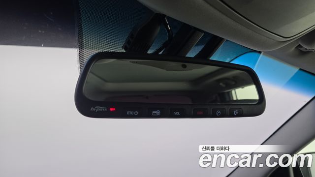 Hyundai Santa Fe The Prime Diesel 2.2 4WD Exclusive Special 2016 — фото 18