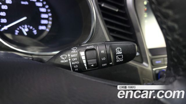 Hyundai Santa Fe The Prime Diesel 2.2 4WD Exclusive Special 2016 — фото 20