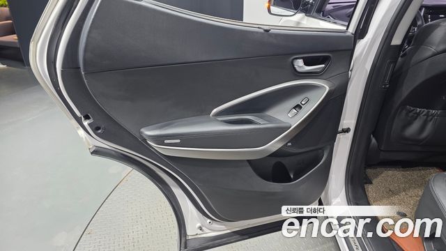 Hyundai Santa Fe The Prime Diesel 2.2 4WD Exclusive Special 2016 — фото 25