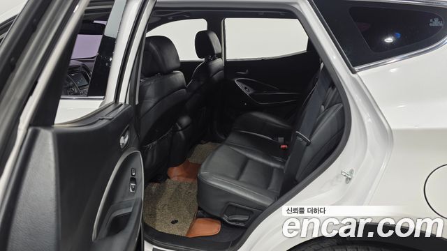 Hyundai Santa Fe The Prime Diesel 2.2 4WD Exclusive Special 2016 — фото 26