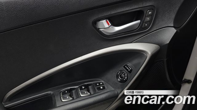 Hyundai Santa Fe The Prime Diesel 2.2 4WD Exclusive Special 2016 — фото 28