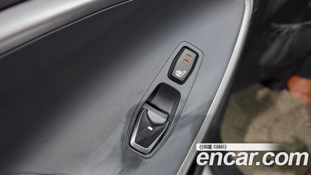 Hyundai Santa Fe The Prime Diesel 2.2 4WD Exclusive Special 2016 — фото 29