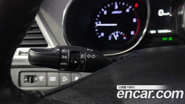 Hyundai Santa Fe The Prime Diesel 2.2 4WD Exclusive Special 2016 — фото 30