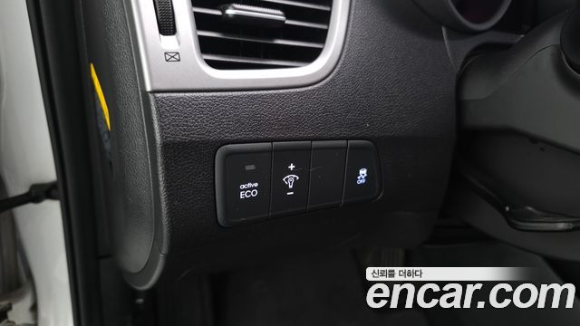 Hyundai Avante 1.6 GDi Style 2016 — фото 17
