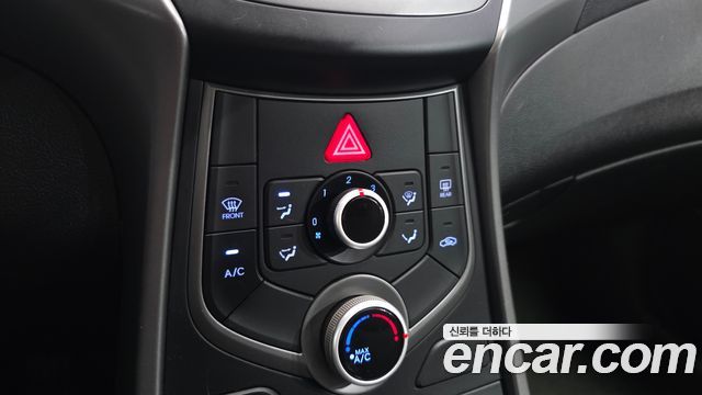 Hyundai Avante 1.6 GDi Style 2016 — фото 18