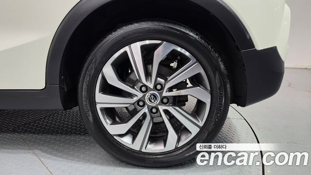 KG Mobility (SsangYong) Very New Tivoli Gasoline 1.5 2WD V3 2022 — фото 5