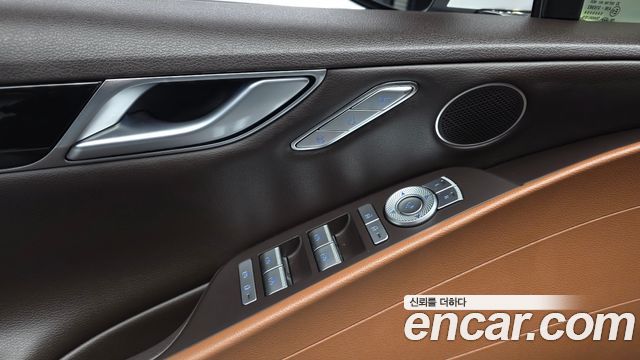 Genesis G80 (RG3) Gasoline 2.5 Turbo AWD 2023 — фото 28