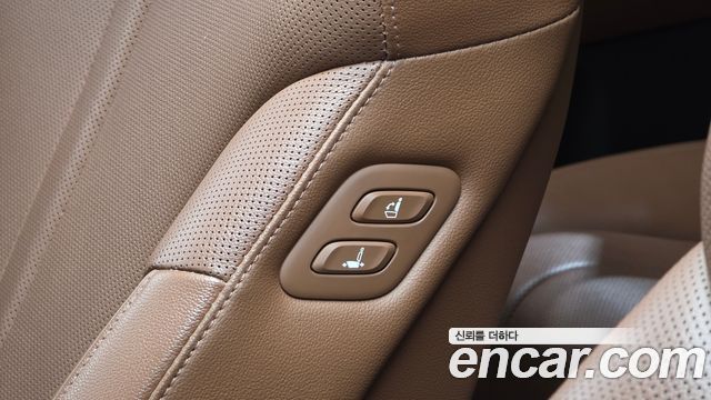 Genesis G80 (RG3) Gasoline 2.5 Turbo AWD 2023 — фото 29