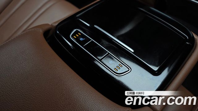 Genesis G80 (RG3) Gasoline 2.5 Turbo AWD 2023 — фото 30