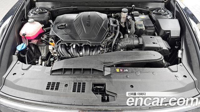 Hyundai Grandeur (GN7) 2,5 Gasoline 2WD Exclusive 2023 — фото 6