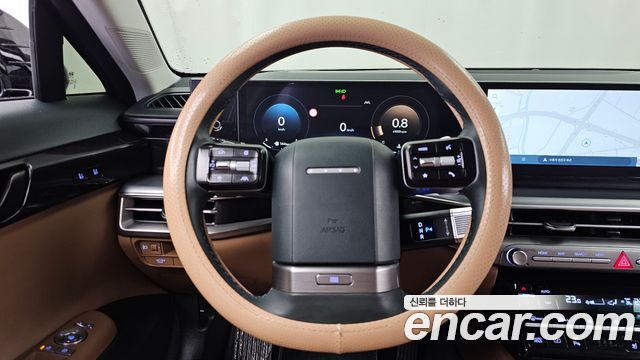 Hyundai Grandeur (GN7) 2,5 Gasoline 2WD Exclusive 2023 — фото 13