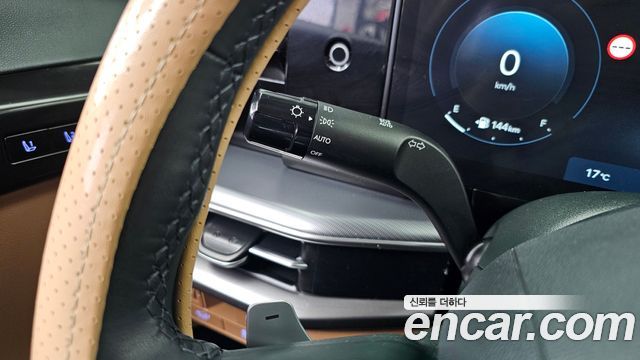 Hyundai Grandeur (GN7) 2,5 Gasoline 2WD Exclusive 2023 — фото 14