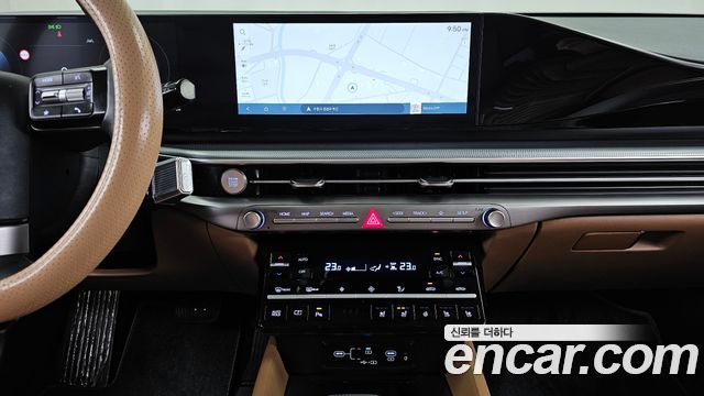 Hyundai Grandeur (GN7) 2,5 Gasoline 2WD Exclusive 2023 — фото 15