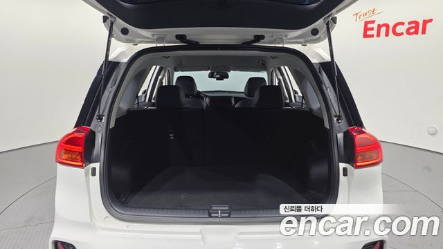 Kia Niro Plus Air 2023 — фото 16