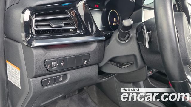 Kia Niro Plus Air 2023 — фото 29