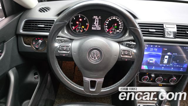 Volkswagen Passat 2.0 TDI B7 2015 — фото 13