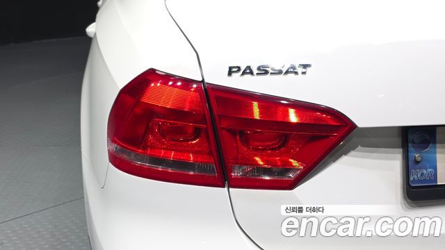 Volkswagen Passat 2.0 TDI B7 2015 — фото 23