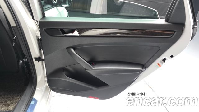 Volkswagen Passat 2.0 TDI B7 2015 — фото 25