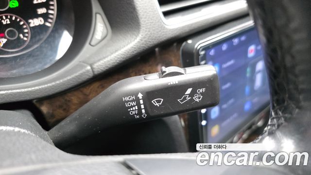 Volkswagen Passat 2.0 TDI B7 2015 — фото 30