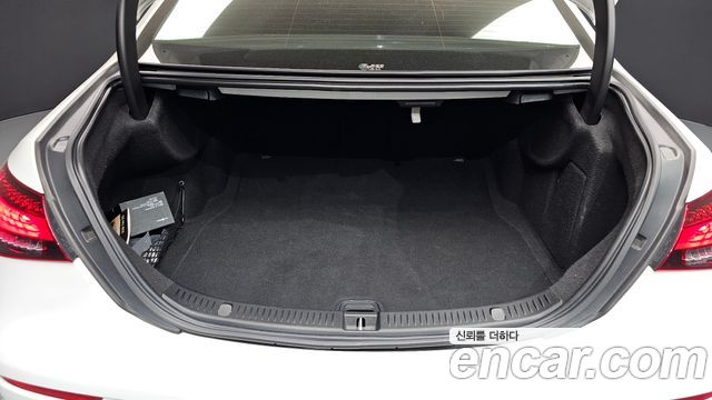 Mercedes-Benz E-Class (W213) E250 Exclusive 2021 — фото 20
