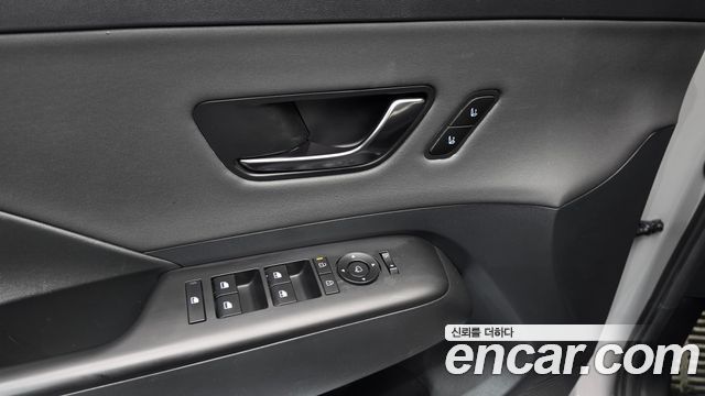 Hyundai Kona (SX2) Gasoline 1.6 Turbo 2WD Inspiration 2023 — фото 29