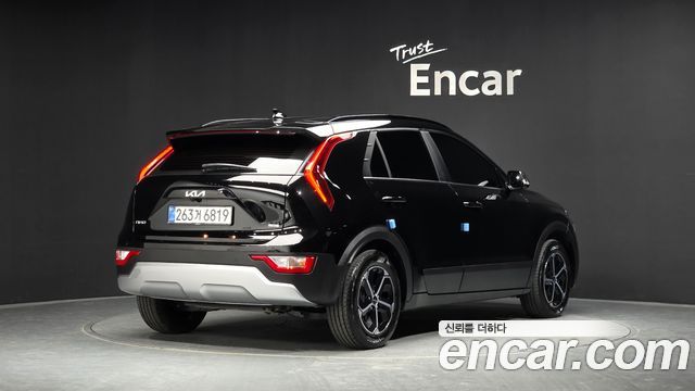 Kia Niro Prestige 2026 — фото 2