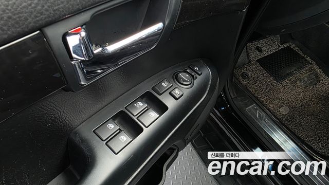Kia Mohave 4WD QV 300 2012 — фото 17
