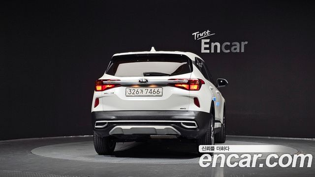 Kia Seltos Diesel 1.6 4WD Prestige 2022 — фото 4