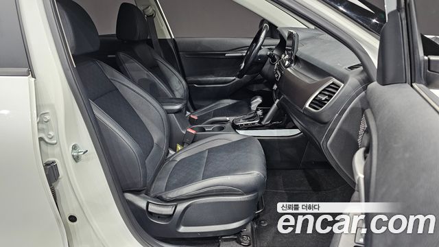 Kia Seltos Diesel 1.6 4WD Prestige 2022 — фото 26