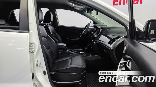 KG Mobility (SsangYong) Style Korando C 2.2 Extreme 2WD 2017 — фото 11