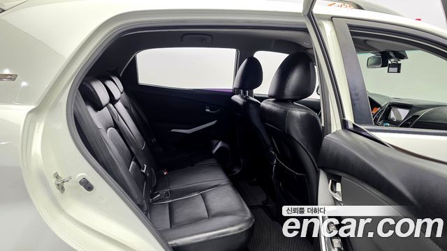 KG Mobility (SsangYong) Style Korando C 2.2 Extreme 2WD 2017 — фото 12