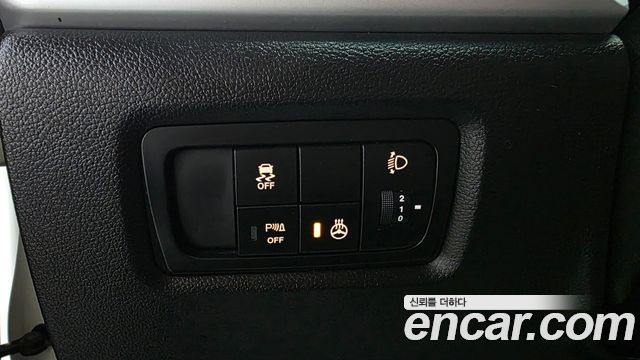KG Mobility (SsangYong) Style Korando C 2.2 Extreme 2WD 2017 — фото 17
