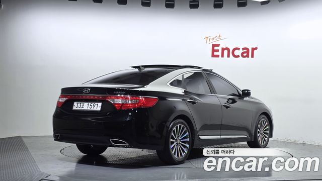 Hyundai Grandeur (HG) LPG HG300 Executive 2011 — фото 2